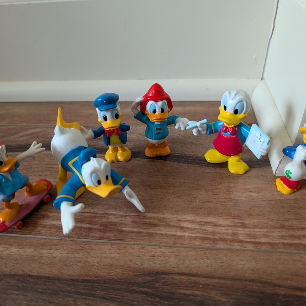 Disney Blue and Yellow Donald Duck Action Figures